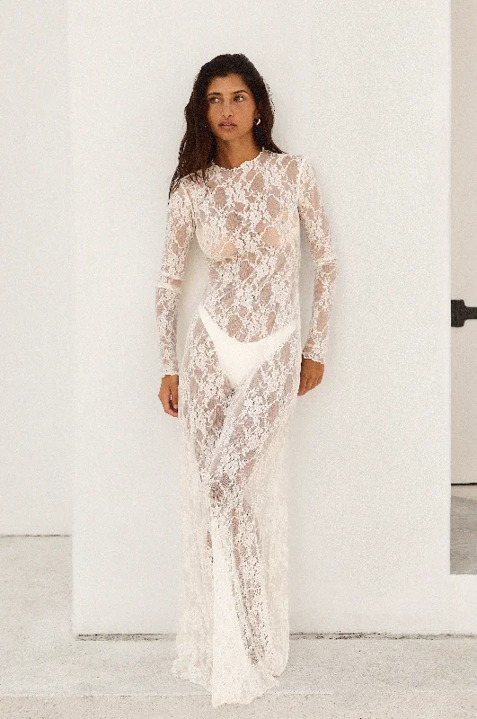 Lyon Lace Dress in White Lace