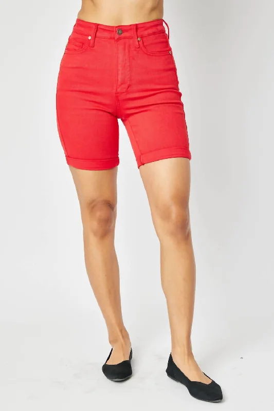 Robbin Bermuda Shorts In Red